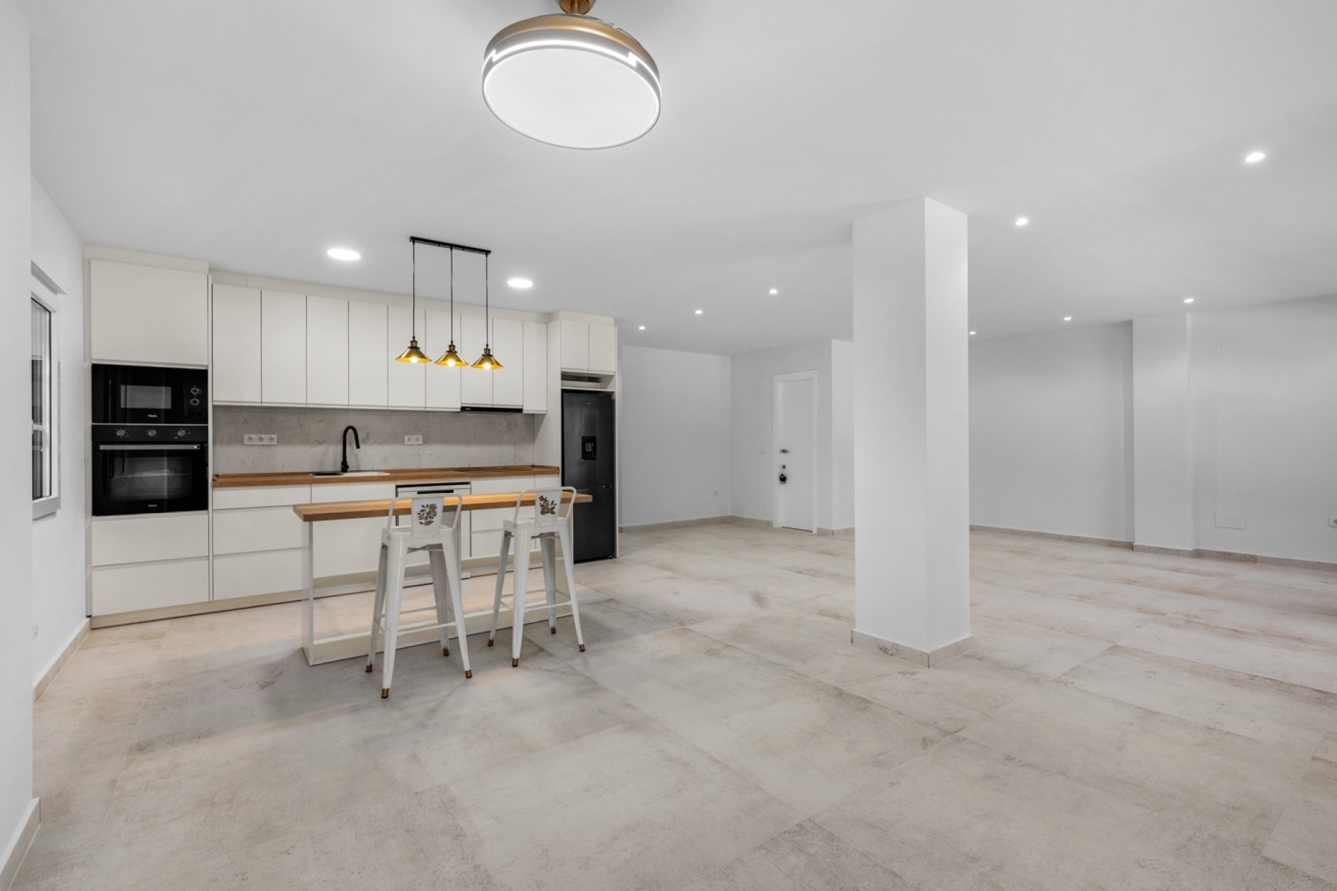 Resale - Apartment / flat - Torrevieja - Playa del Acequión