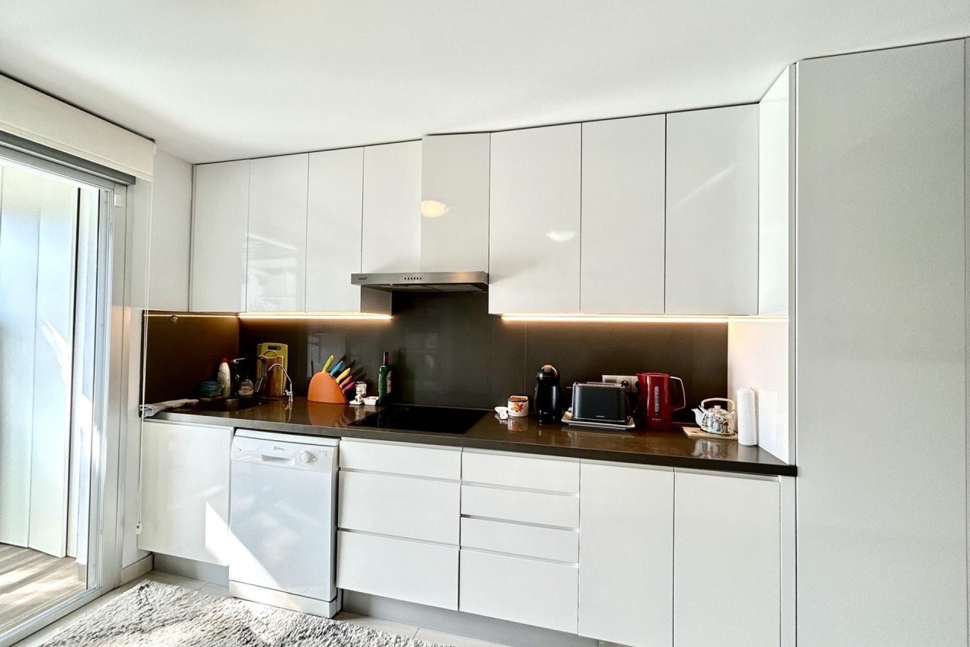Resale - Apartment / flat - Torrevieja - Punta Prima