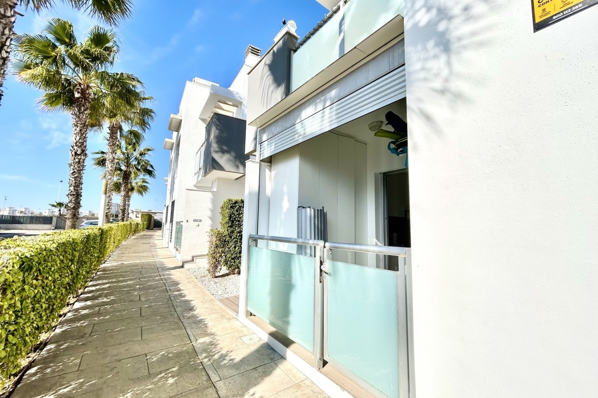 Resale - Apartment / flat - Torrevieja - Punta Prima