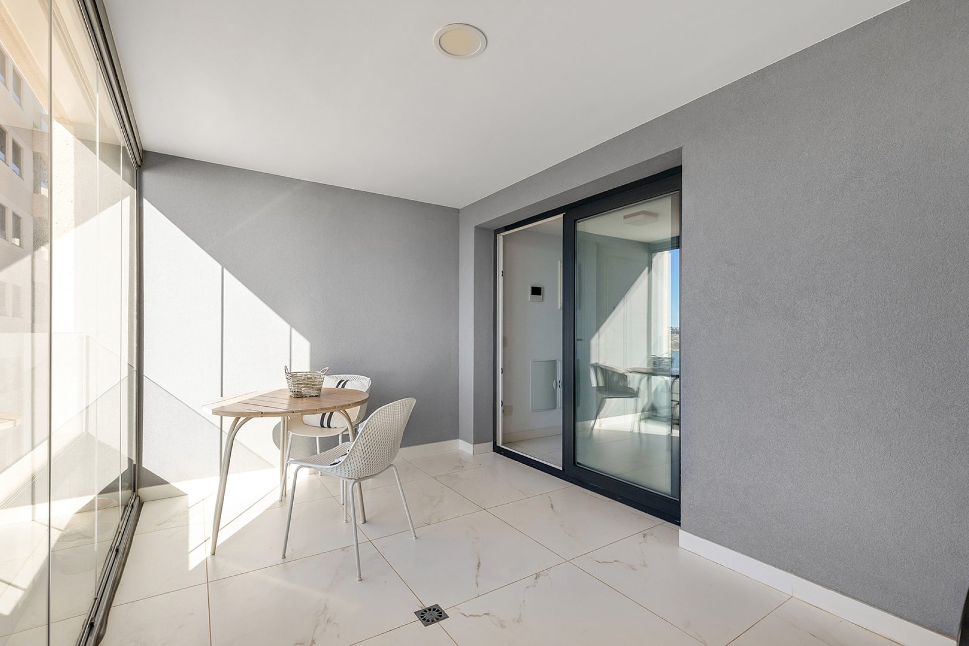 Resale - Apartment / flat - Torrevieja - Punta Prima
