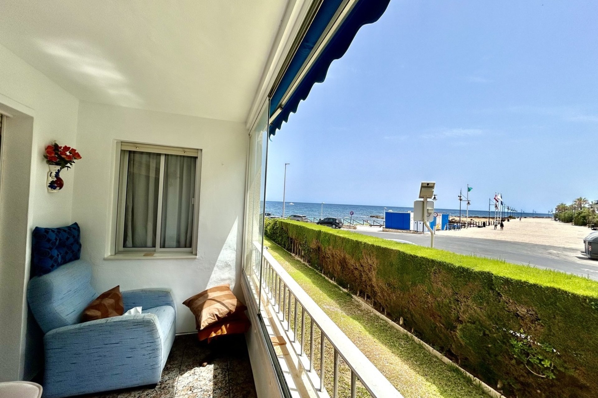 Resale - Apartment / flat - Torrevieja - Punta Prima