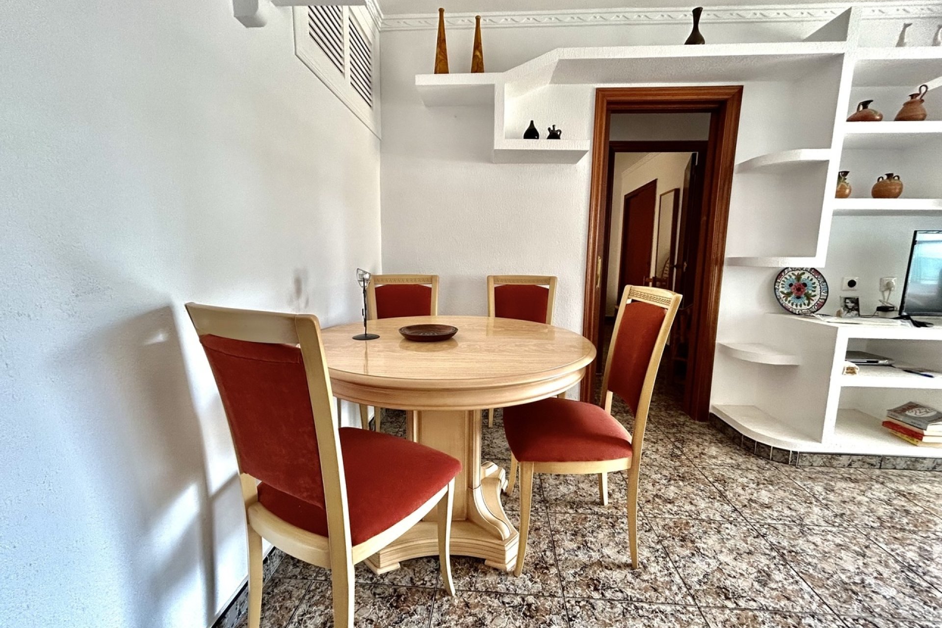 Resale - Apartment / flat - Torrevieja - Punta Prima