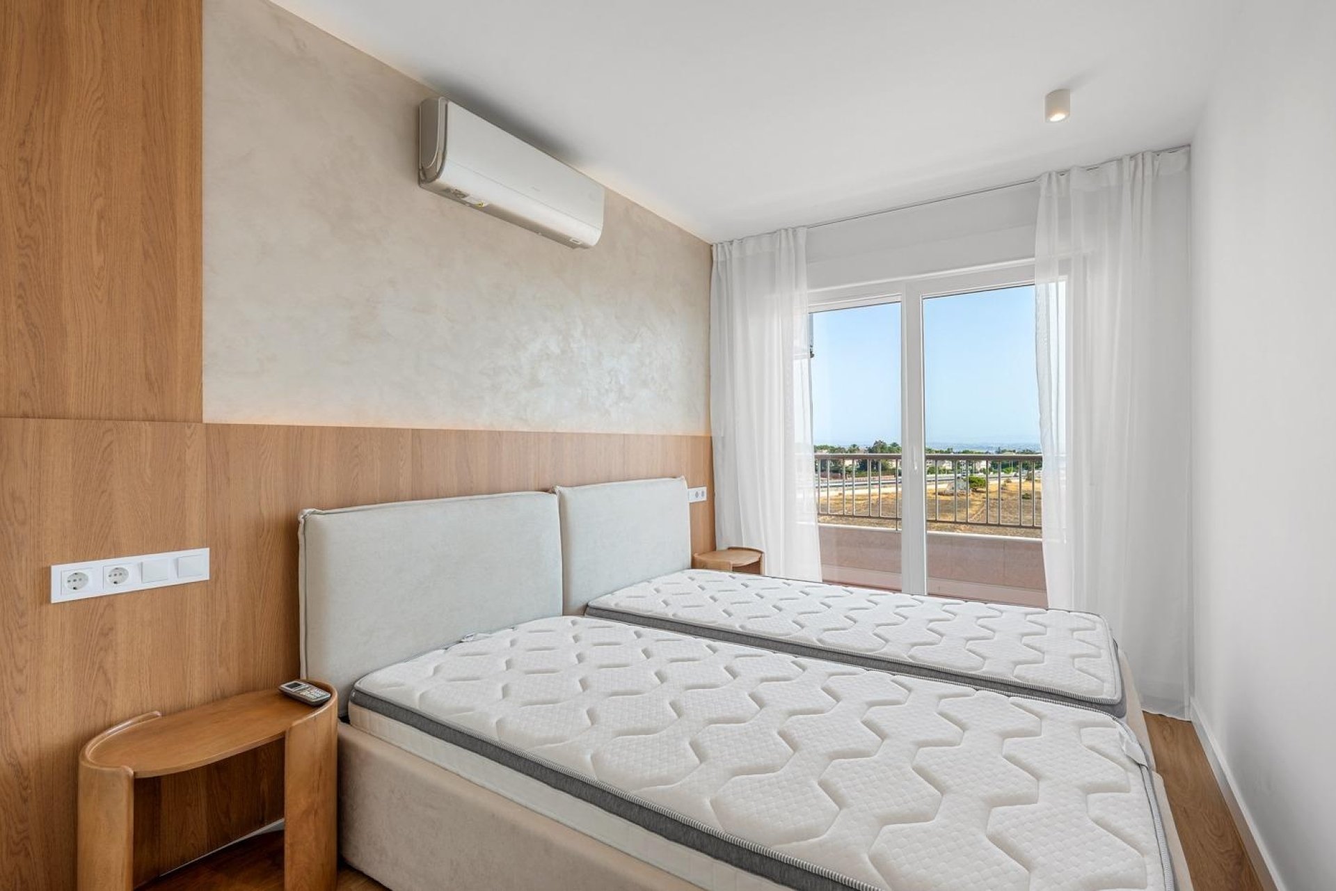 Resale - Apartment / flat - Torrevieja - Punta Prima
