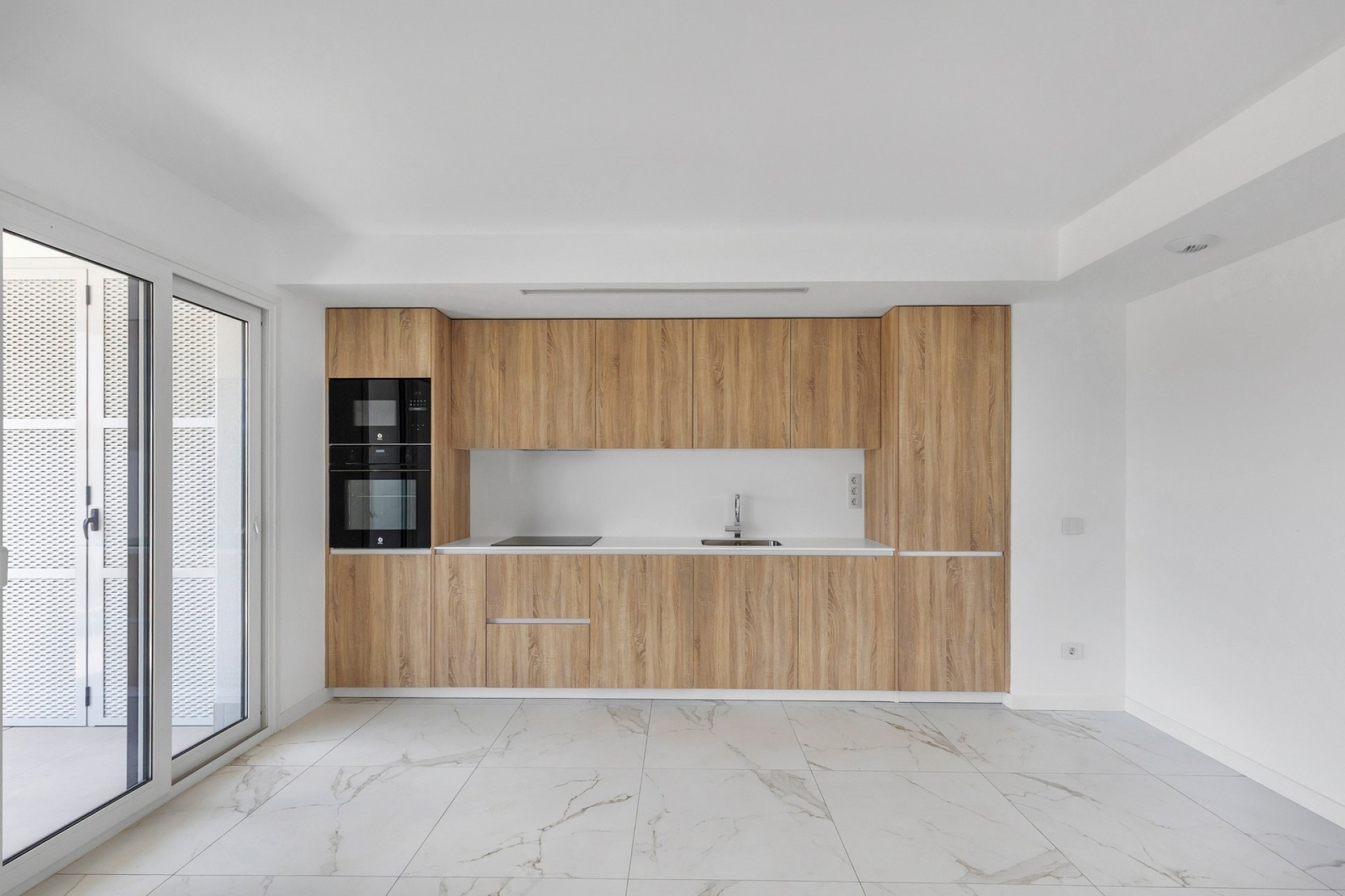 Resale - Apartment / flat - Torrevieja - Punta Prima