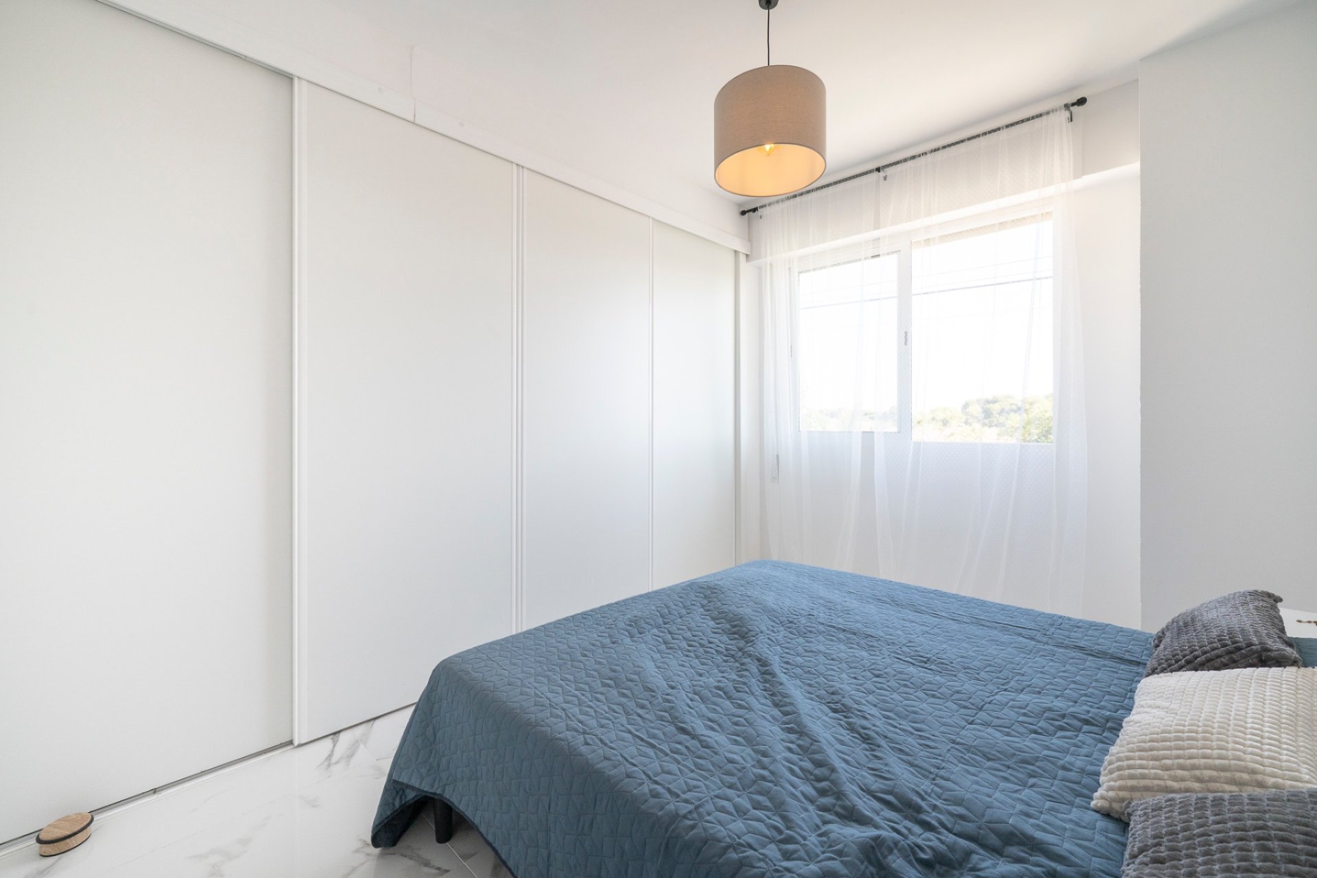 Resale - Apartment / flat - Torrevieja - Punta Prima