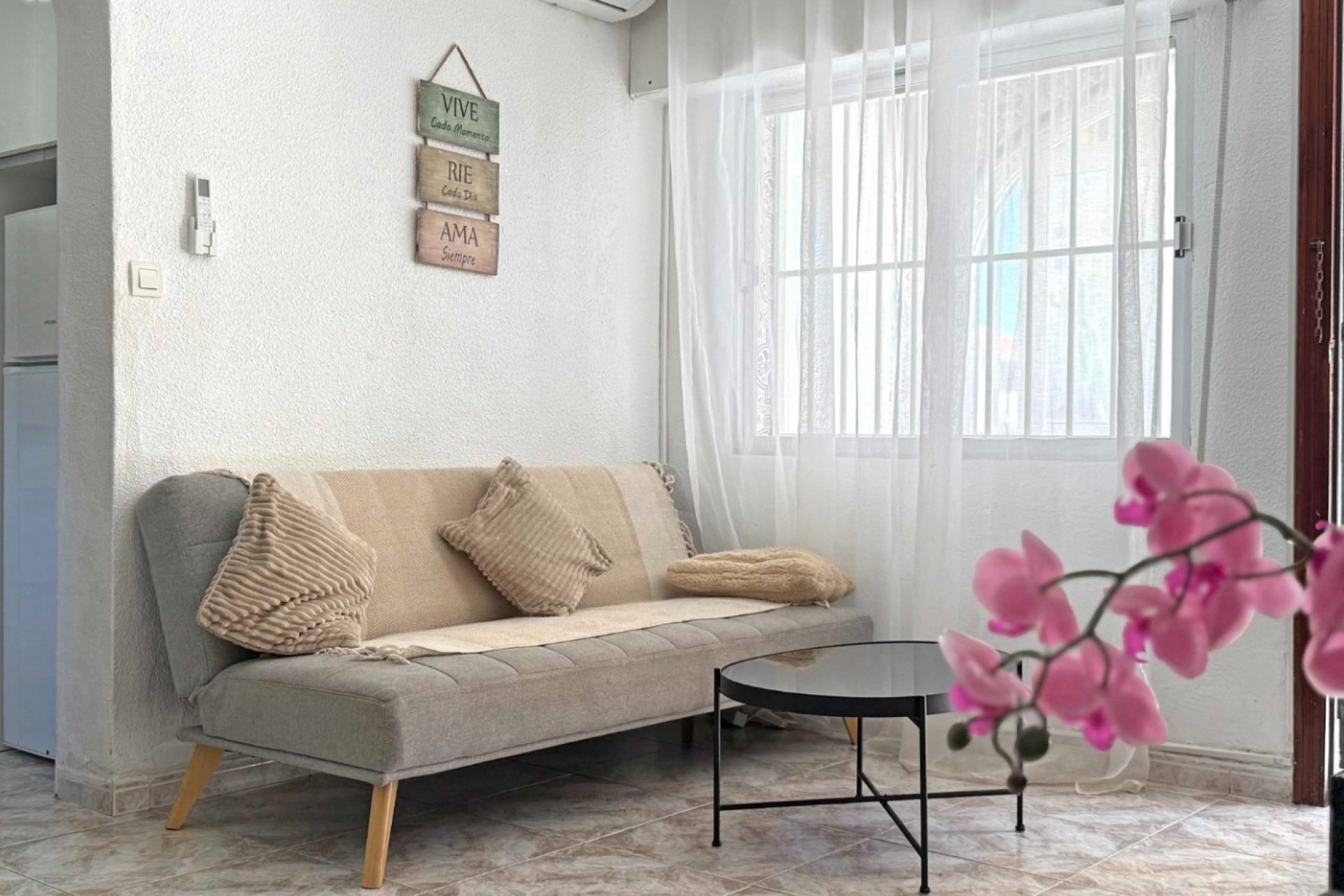 Resale - Apartment / flat - Torrevieja - Torrelamata - La Mata