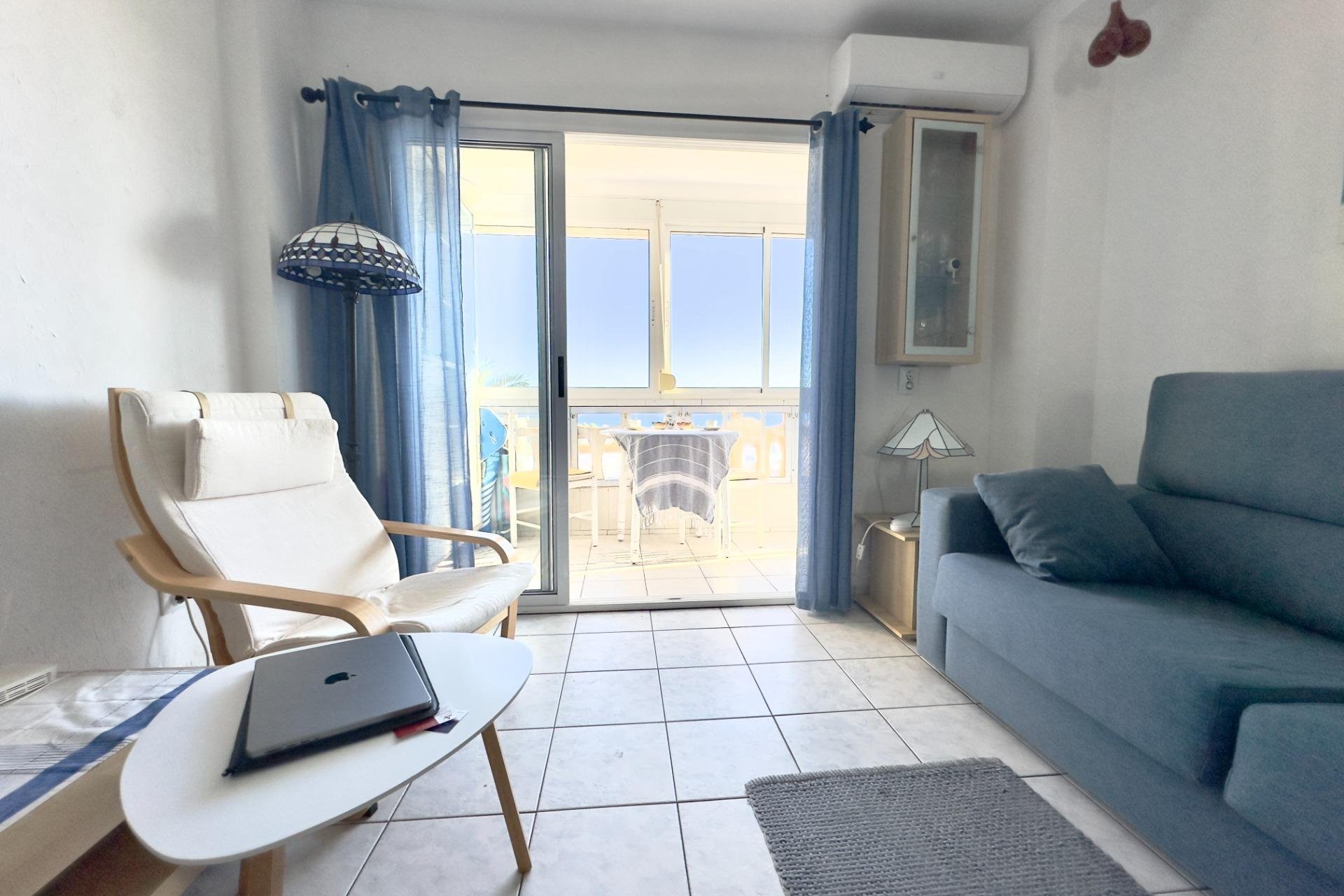 Resale - Apartment / flat - Torrevieja - Torrelamata - La Mata