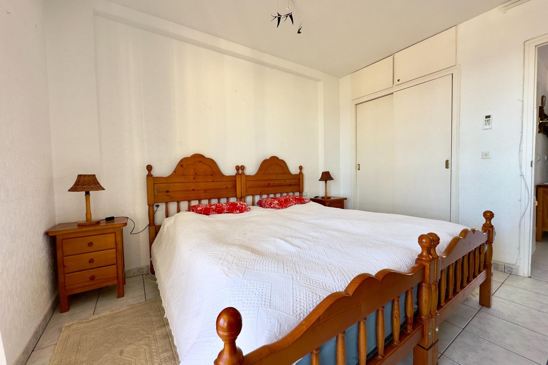 Resale - Apartment / flat - Torrevieja - Torrelamata - La Mata