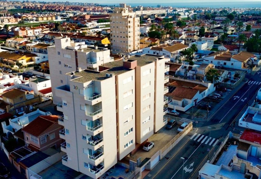 Resale - Apartment / flat - Torrevieja