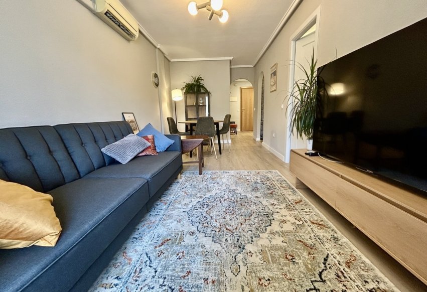 Resale - Apartment / flat - Torrevieja