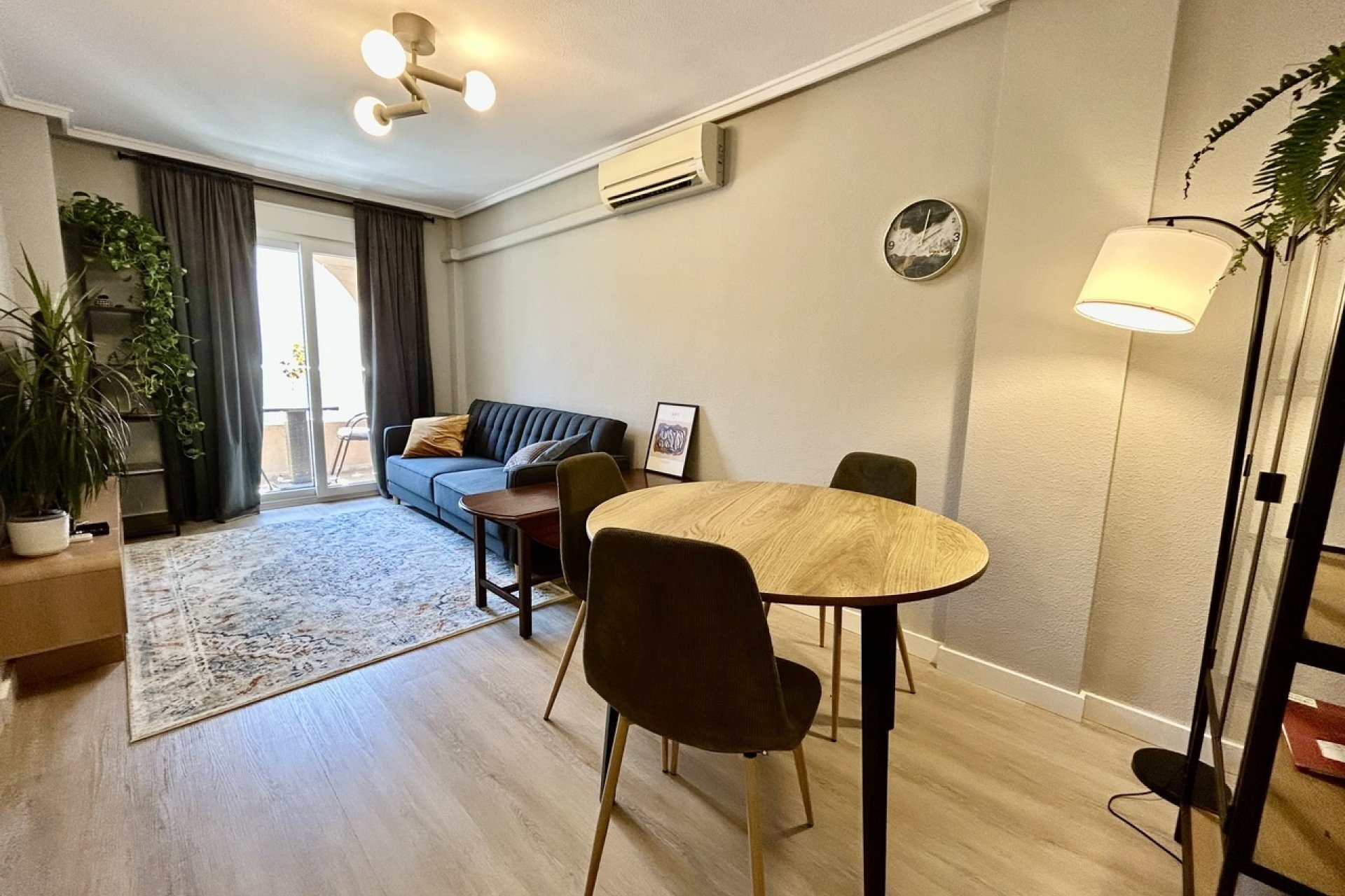Resale - Apartment / flat - Torrevieja
