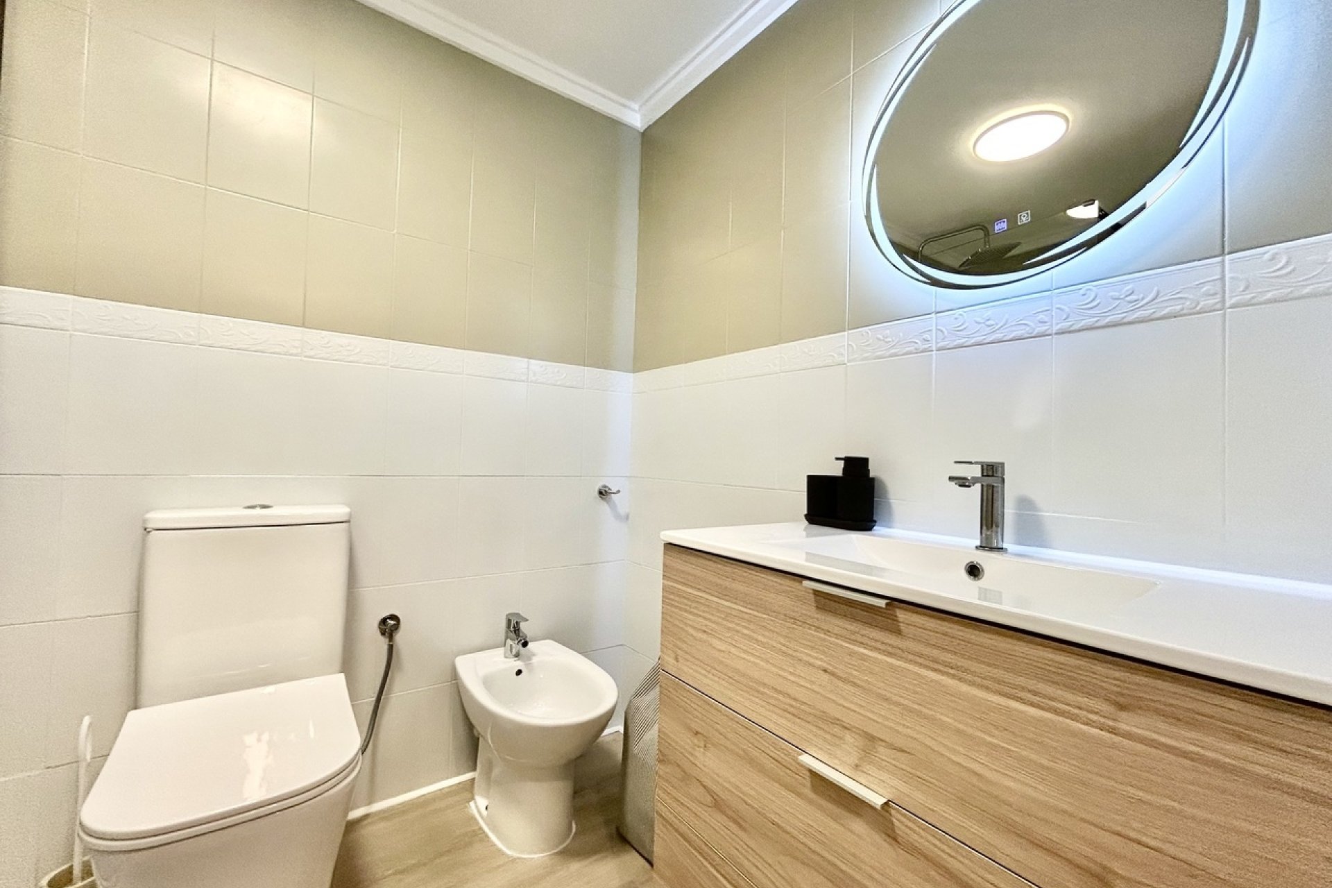 Resale - Apartment / flat - Torrevieja