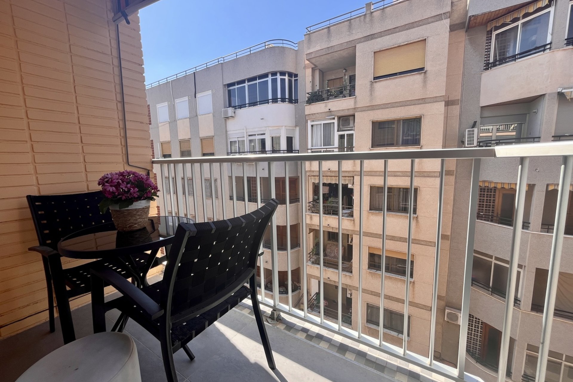 Resale - Apartment / flat - Torrevieja