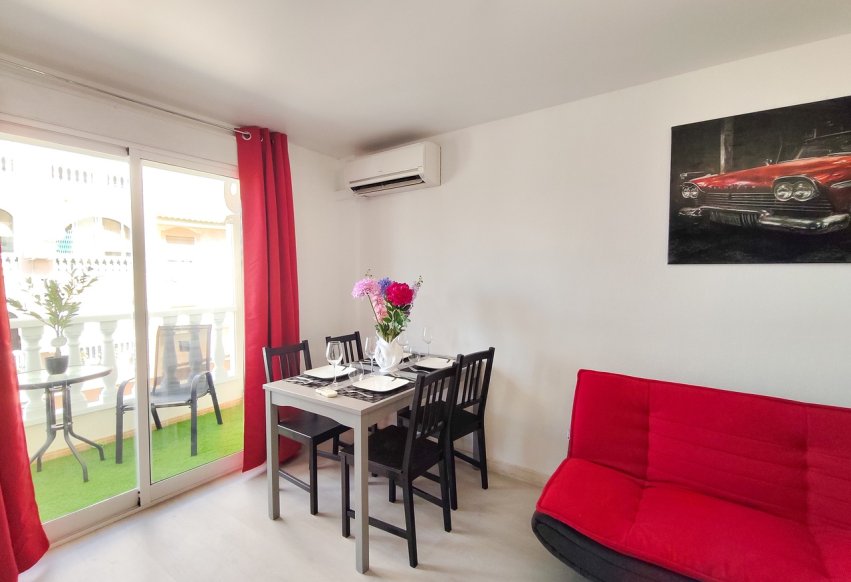 Resale - Apartment / flat - Torrevieja