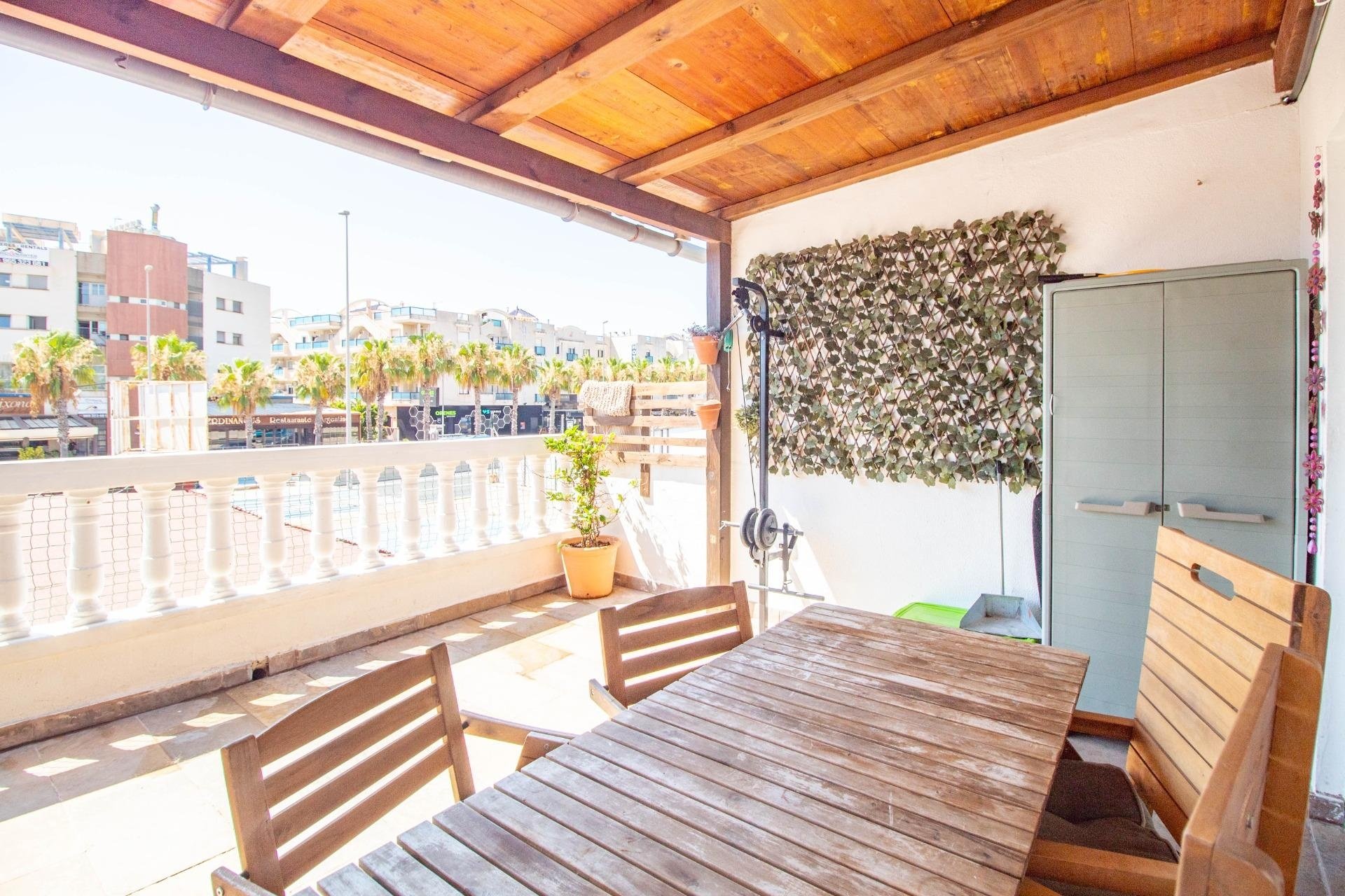Resale - Bungalow - Orihuela Costa - Cabo Roig
