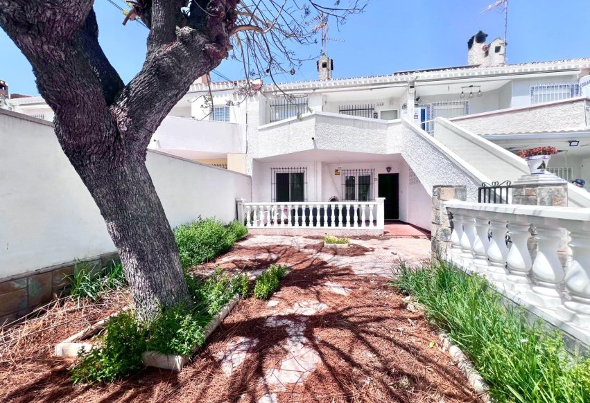 Resale - Bungalow - Orihuela Costa - La Regia