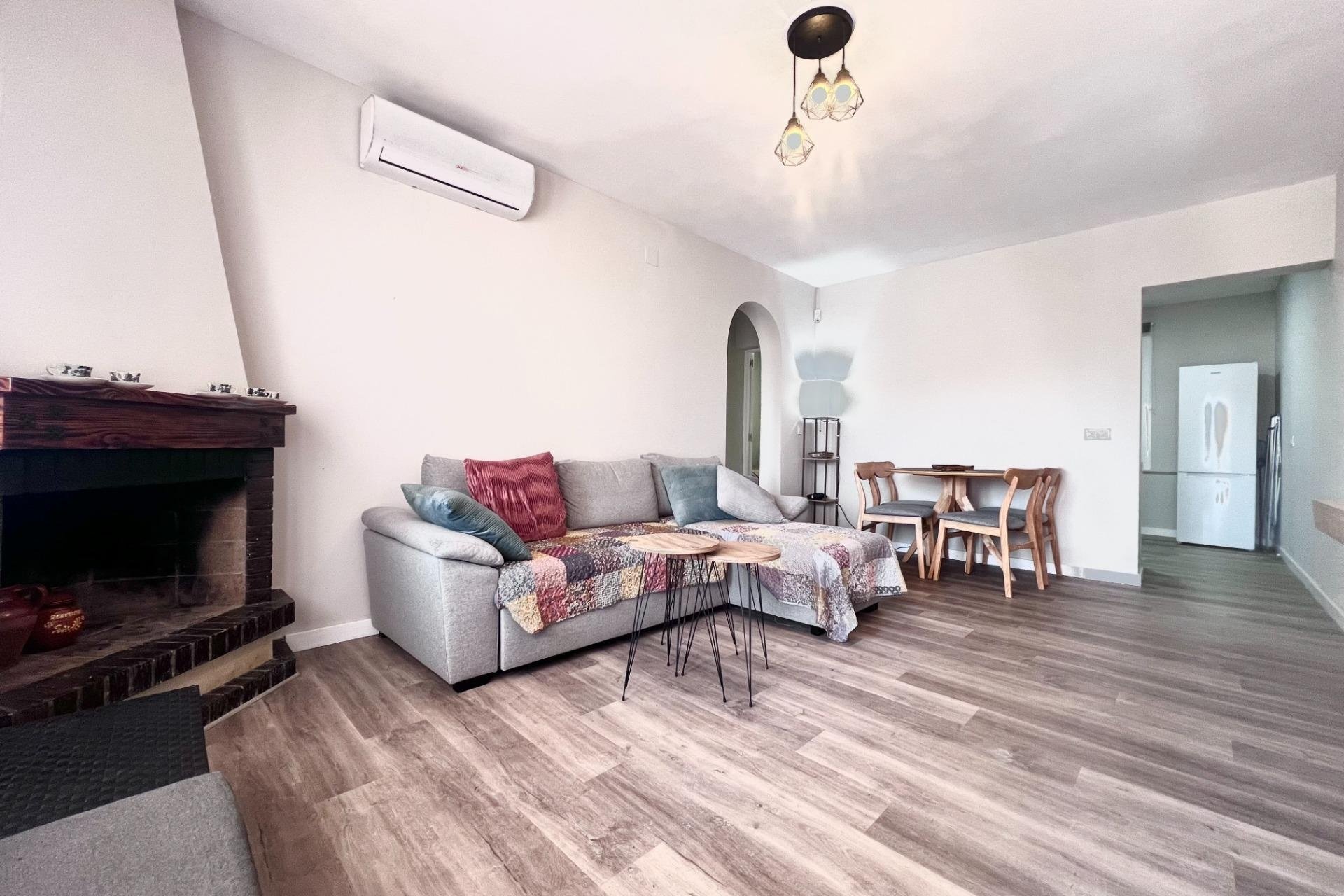Resale - Bungalow - Orihuela Costa - La Regia