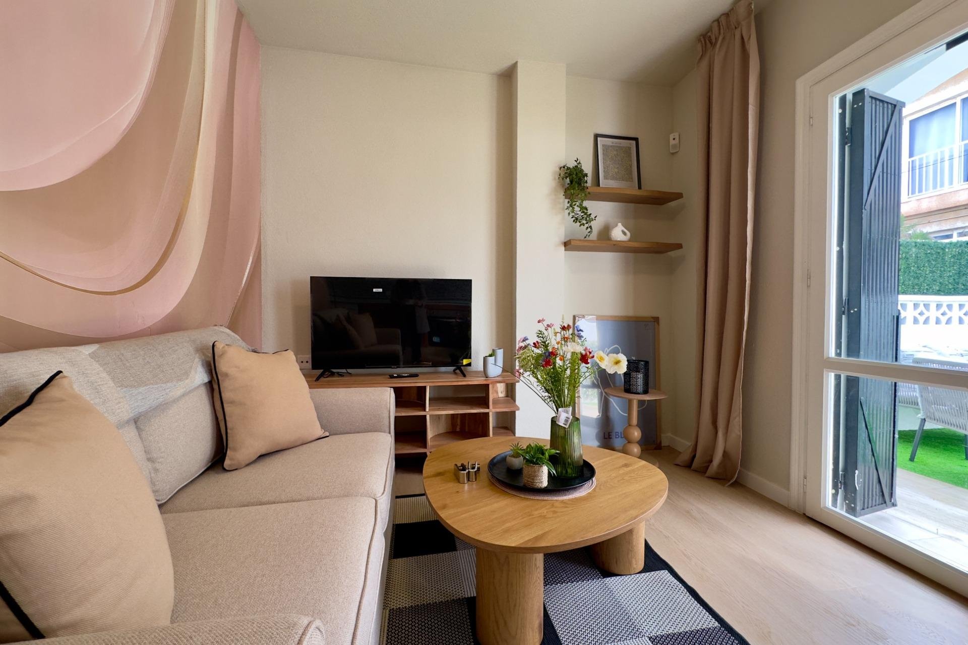 Resale - Bungalow - Orihuela Costa - La Regia