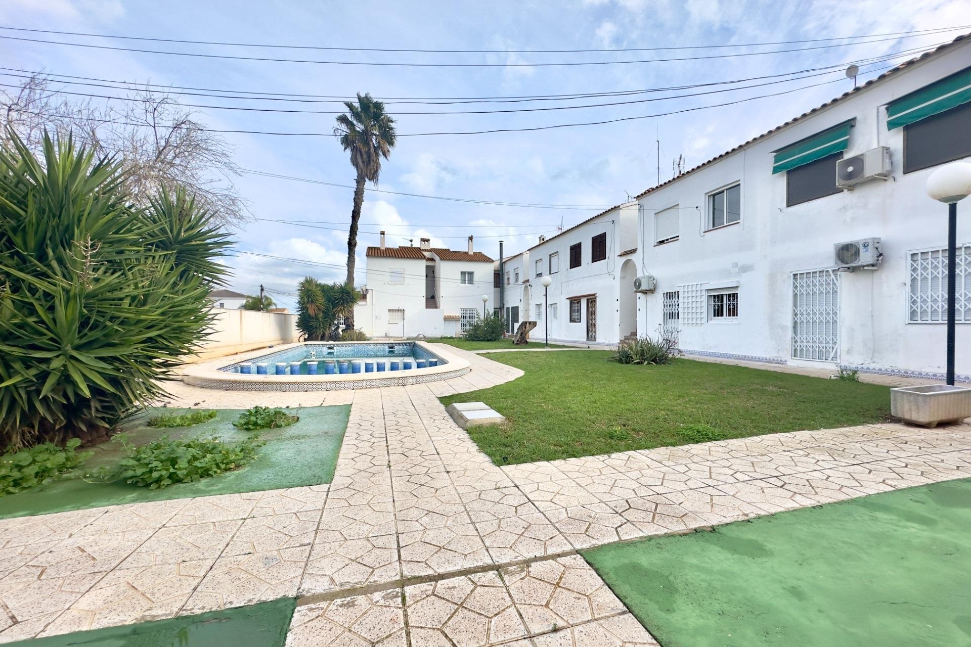 Resale - Bungalow - Orihuela Costa - La Regia