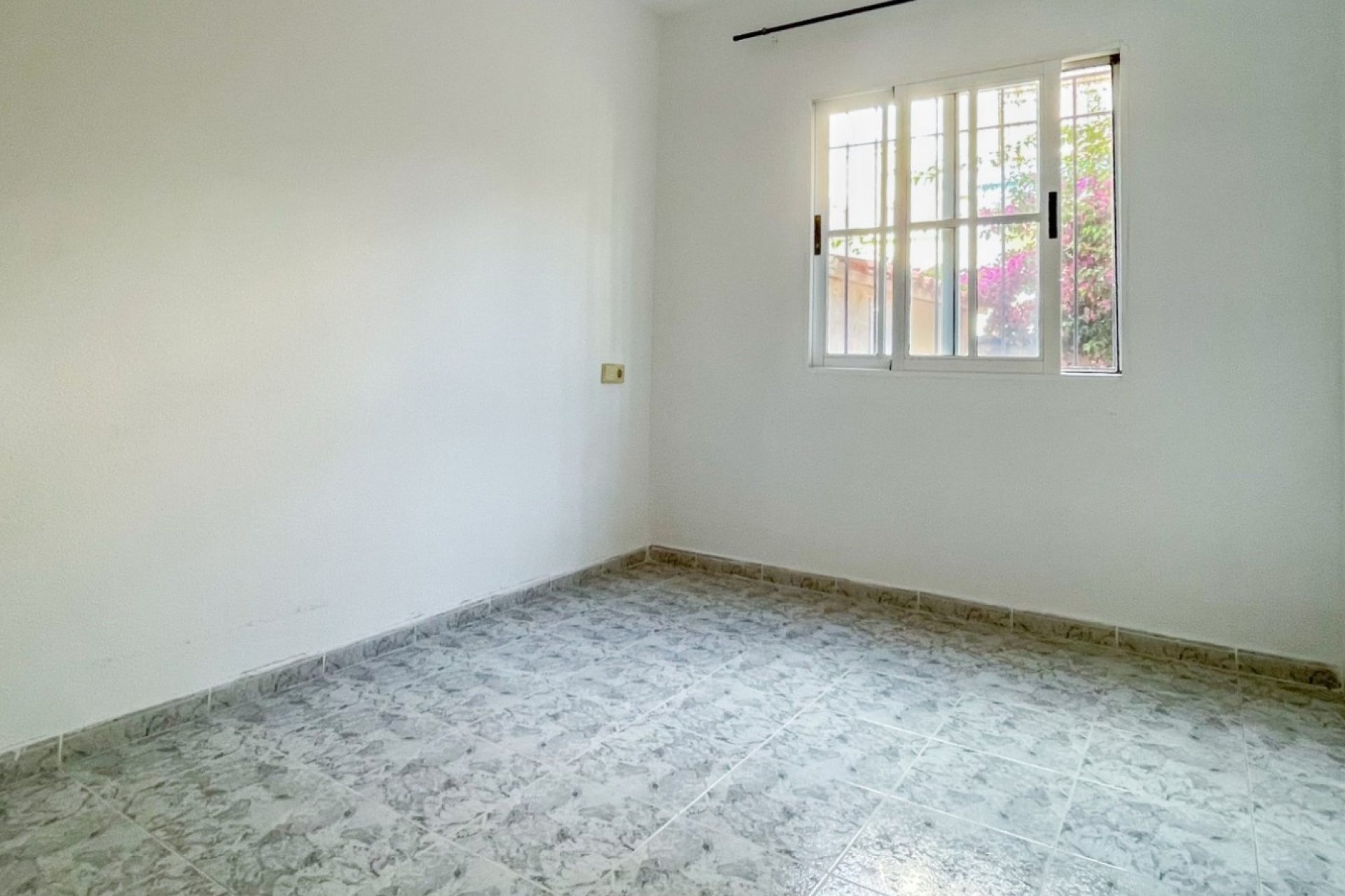 Resale - Bungalow - Orihuela Costa - Playa Flamenca