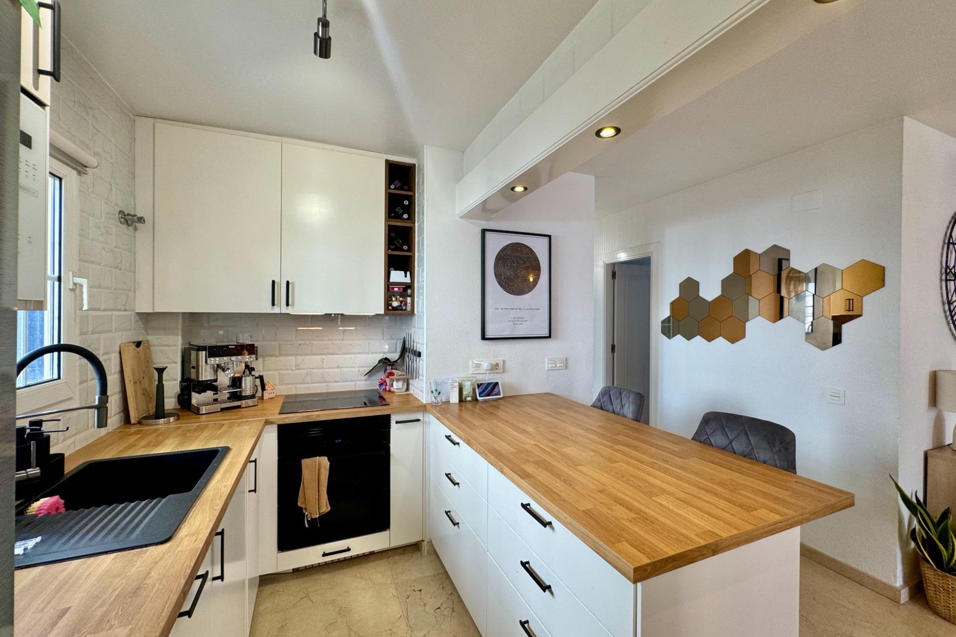 Resale - Bungalow - Orihuela Costa - Villamartín-Las Filipinas