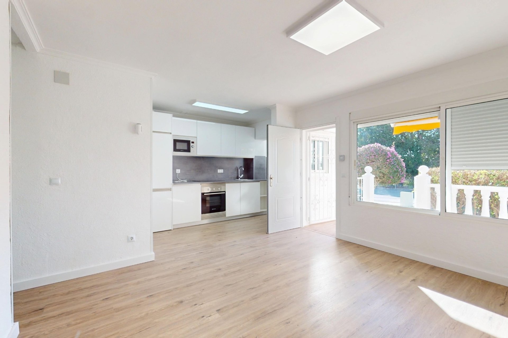 Resale - Bungalow - Orihuela Costa - Villamartín