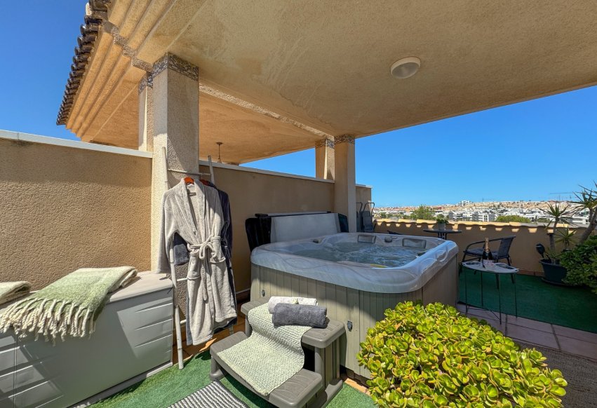 Resale - Bungalow - Orihuela Costa - Villamartín