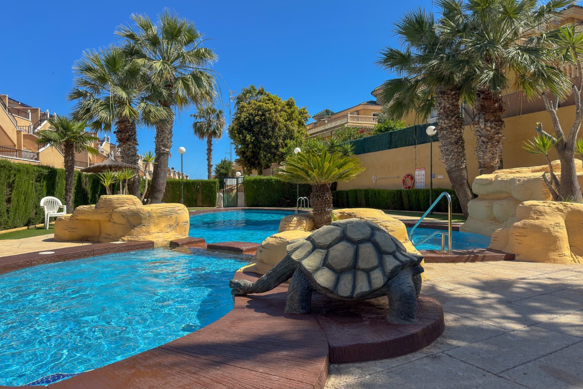 Resale - Bungalow - Orihuela Costa - Villamartín