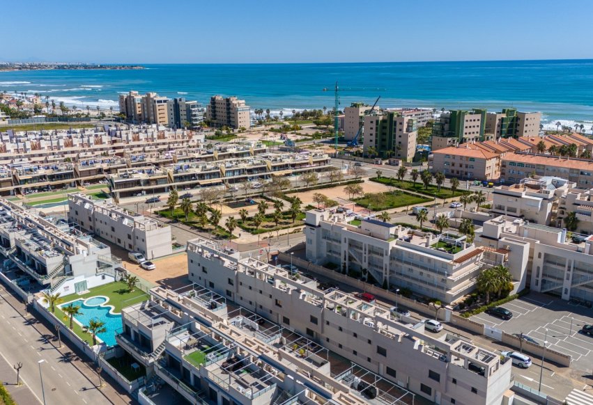 Resale - Bungalow - Pilar de la Horadada - Mil Palmeras