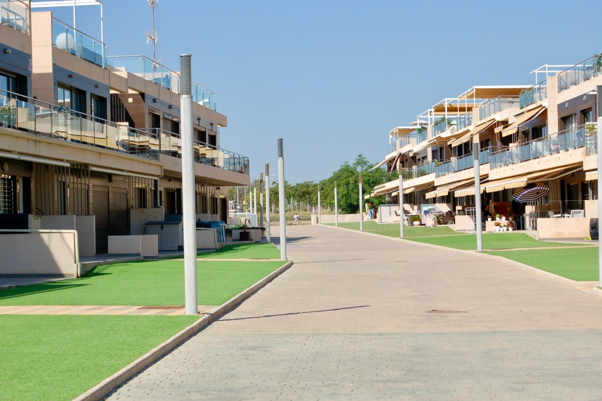 Resale - Bungalow - Pilar de la Horadada - Mil Palmeras