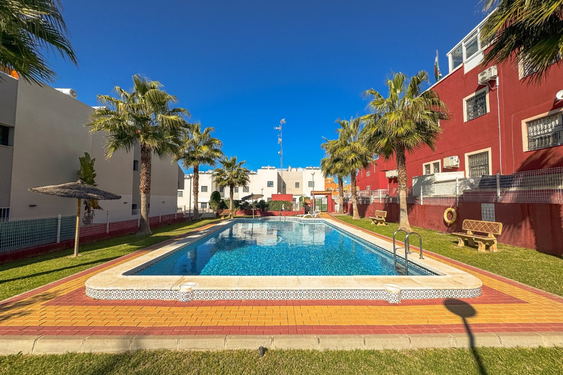Resale - Bungalow - Torrevieja - Los Balcones - Los Altos 