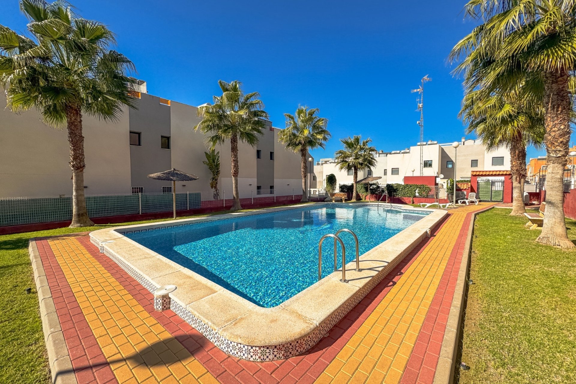 Resale - Bungalow - Torrevieja - Los Balcones - Los Altos 