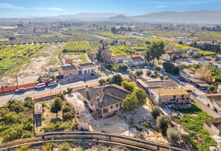 Resale - Country estate - Beniel - Carretera de Beniel