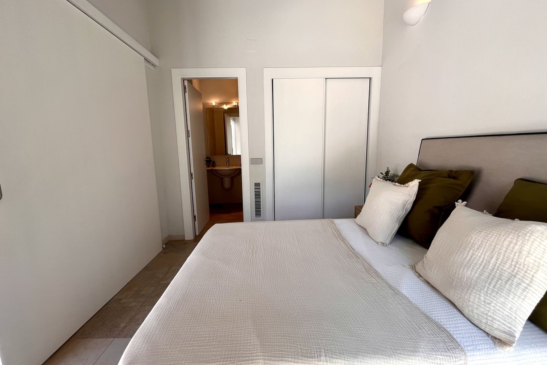 Resale - Duplex - Sucina