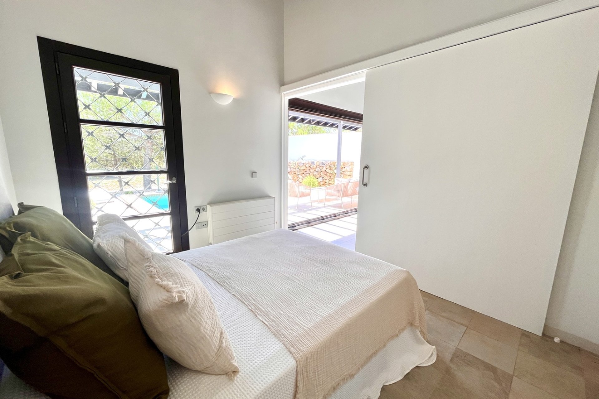 Resale - Duplex - Sucina