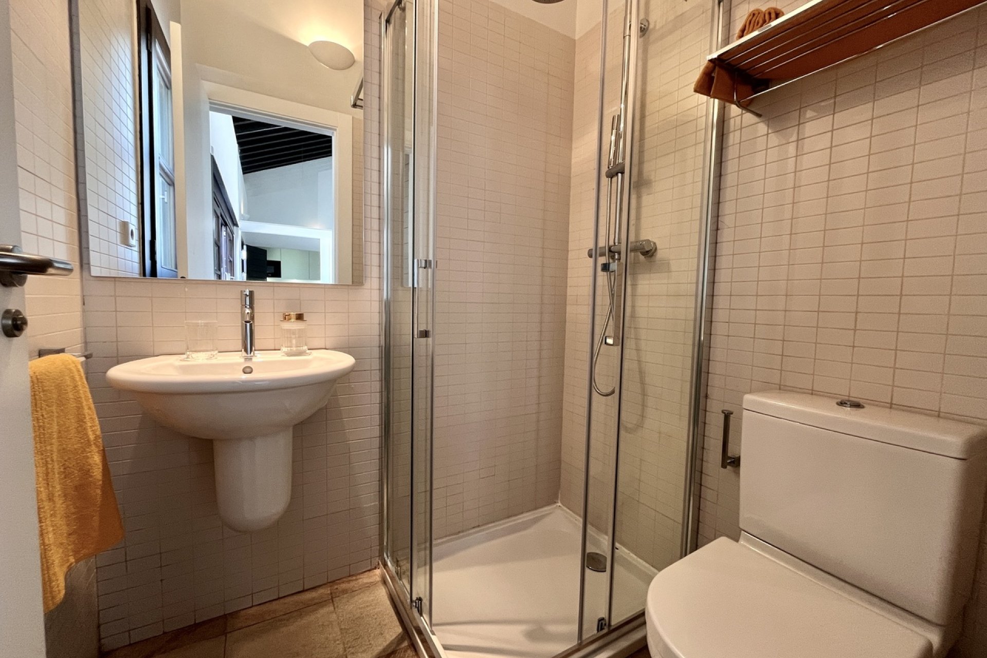 Resale - Duplex - Sucina