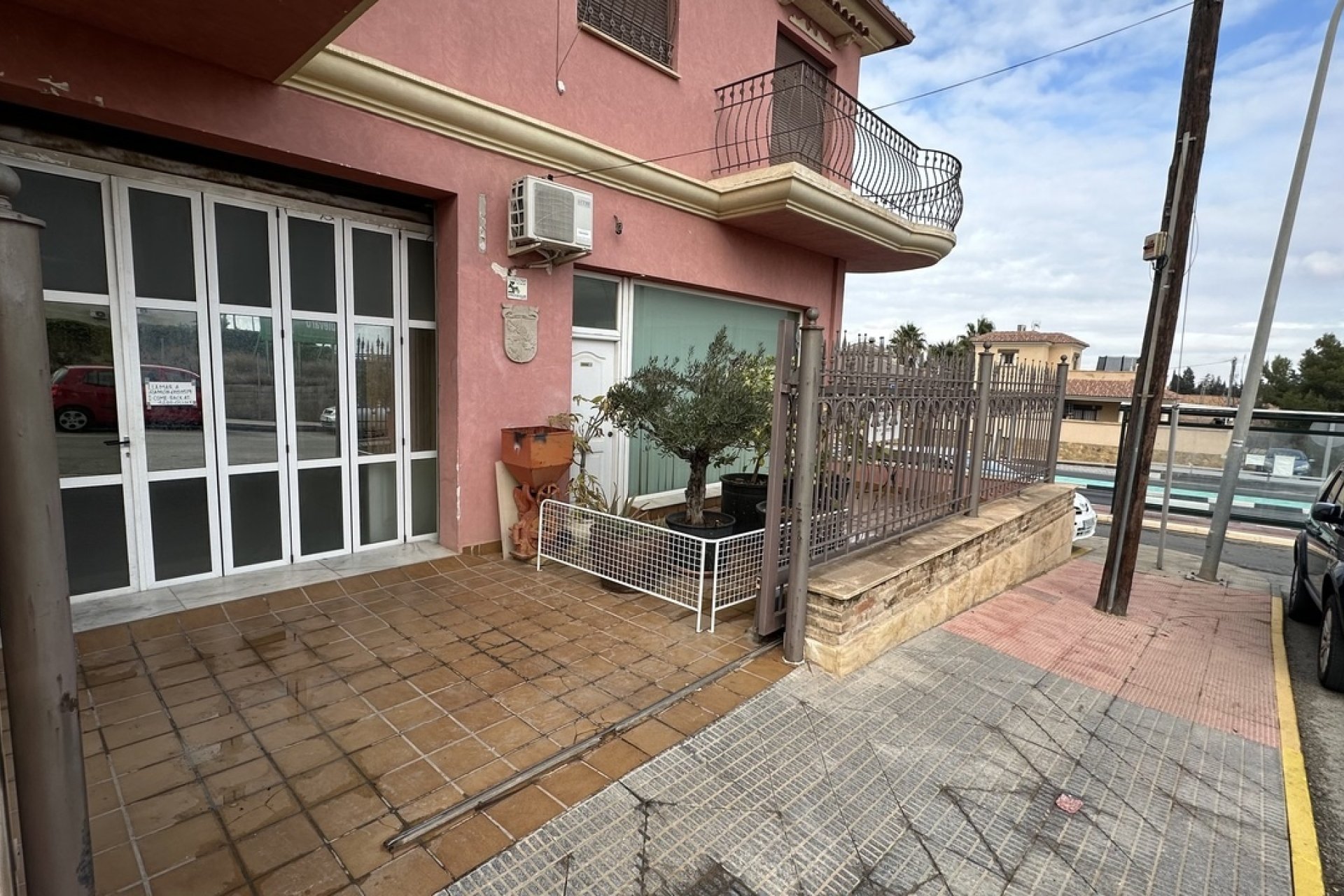 Resale - Local comercial - San Miguel de Salinas