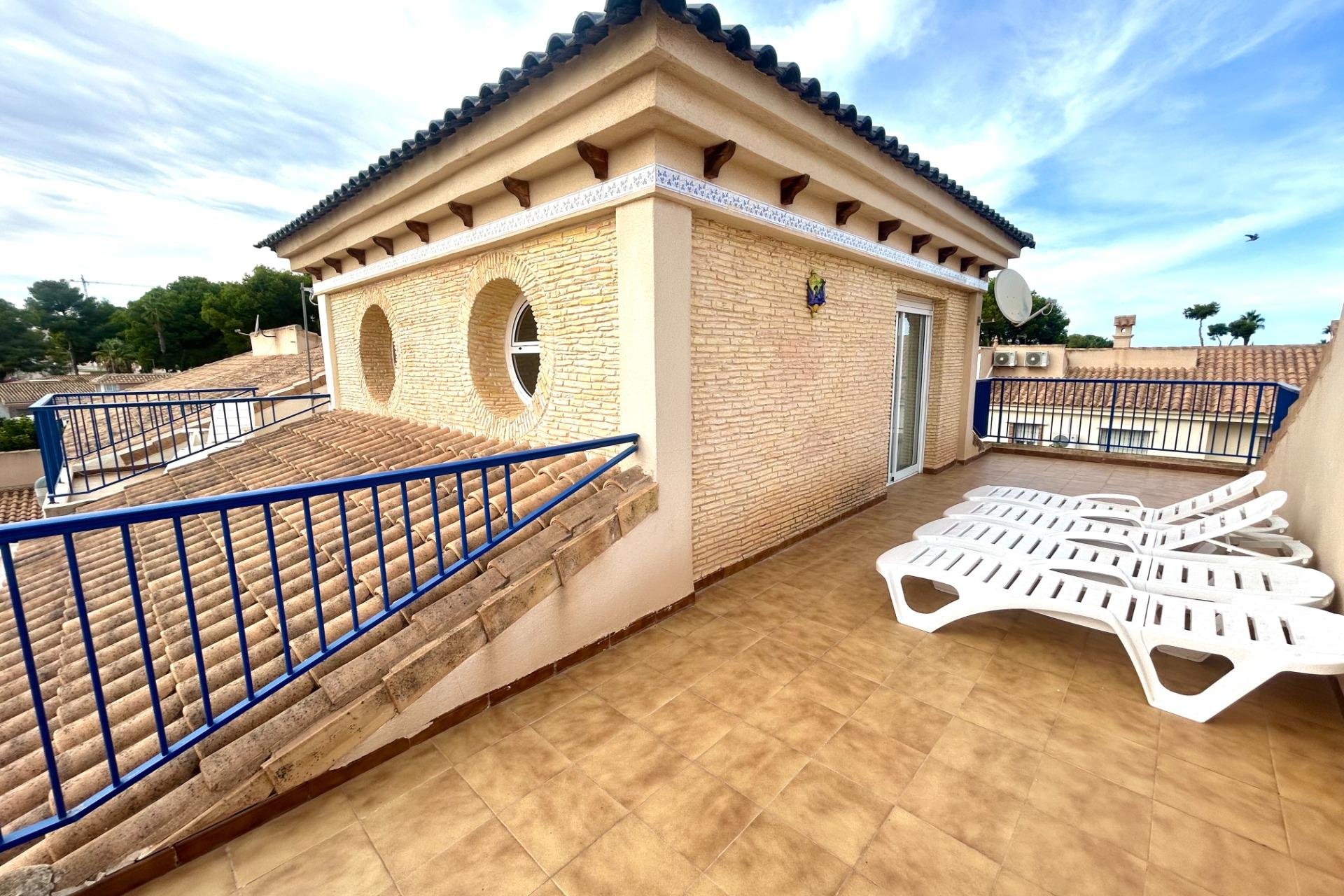 Resale - Townhouse - Orihuela Costa - Campoamor