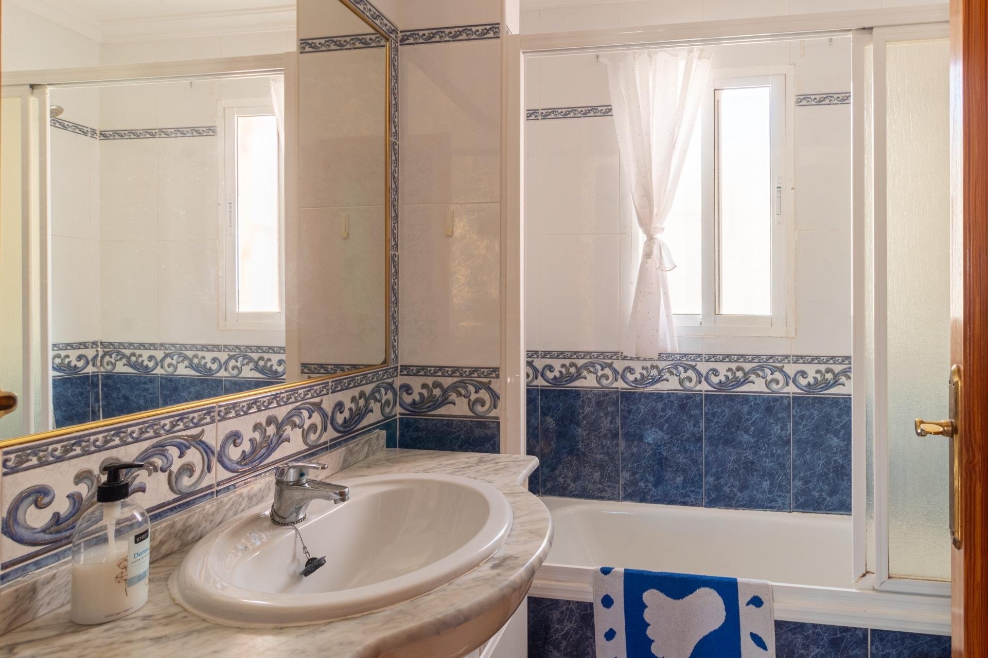 Resale - Townhouse - Orihuela Costa - La Regia