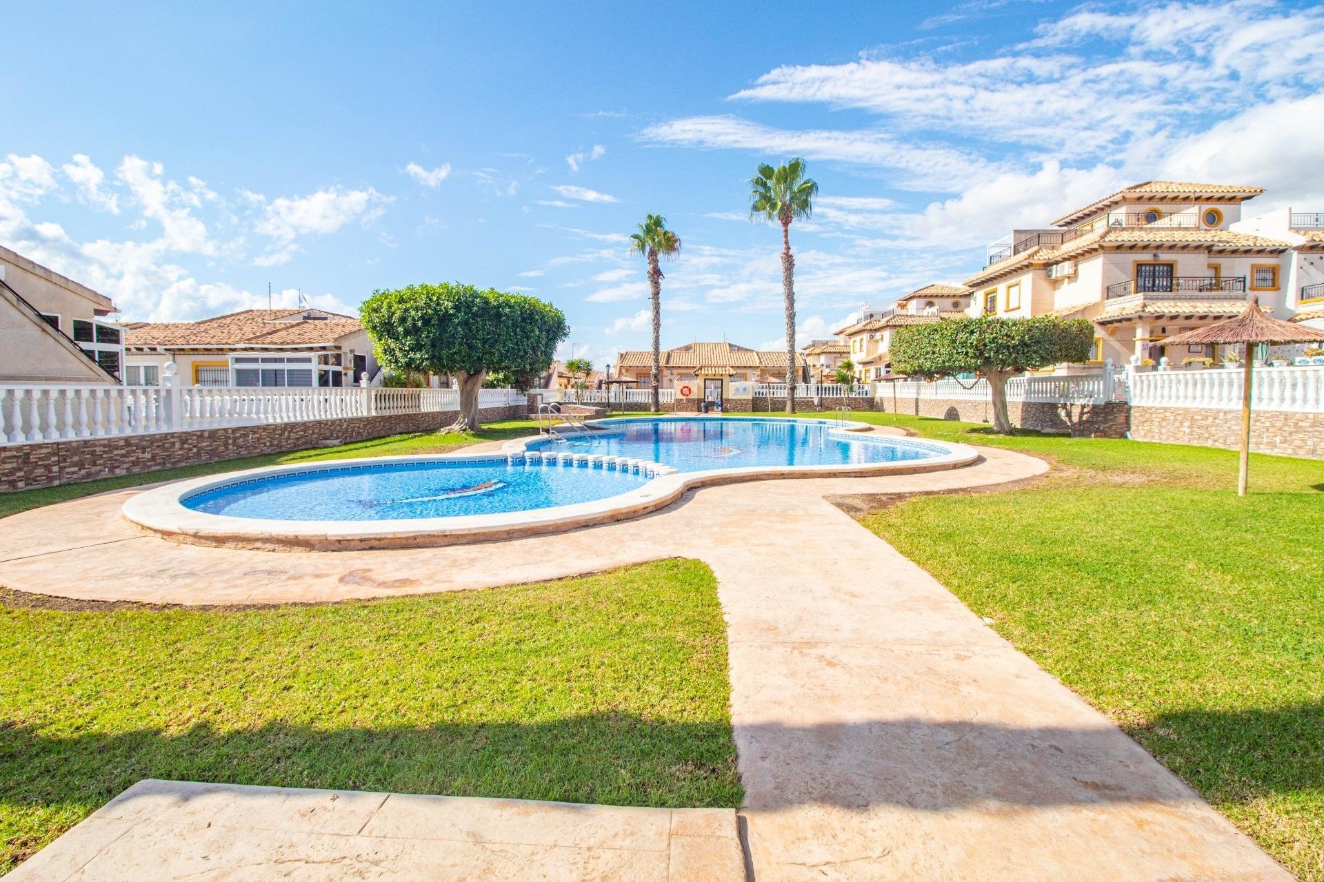 Resale - Townhouse - Orihuela Costa - La Zenia
