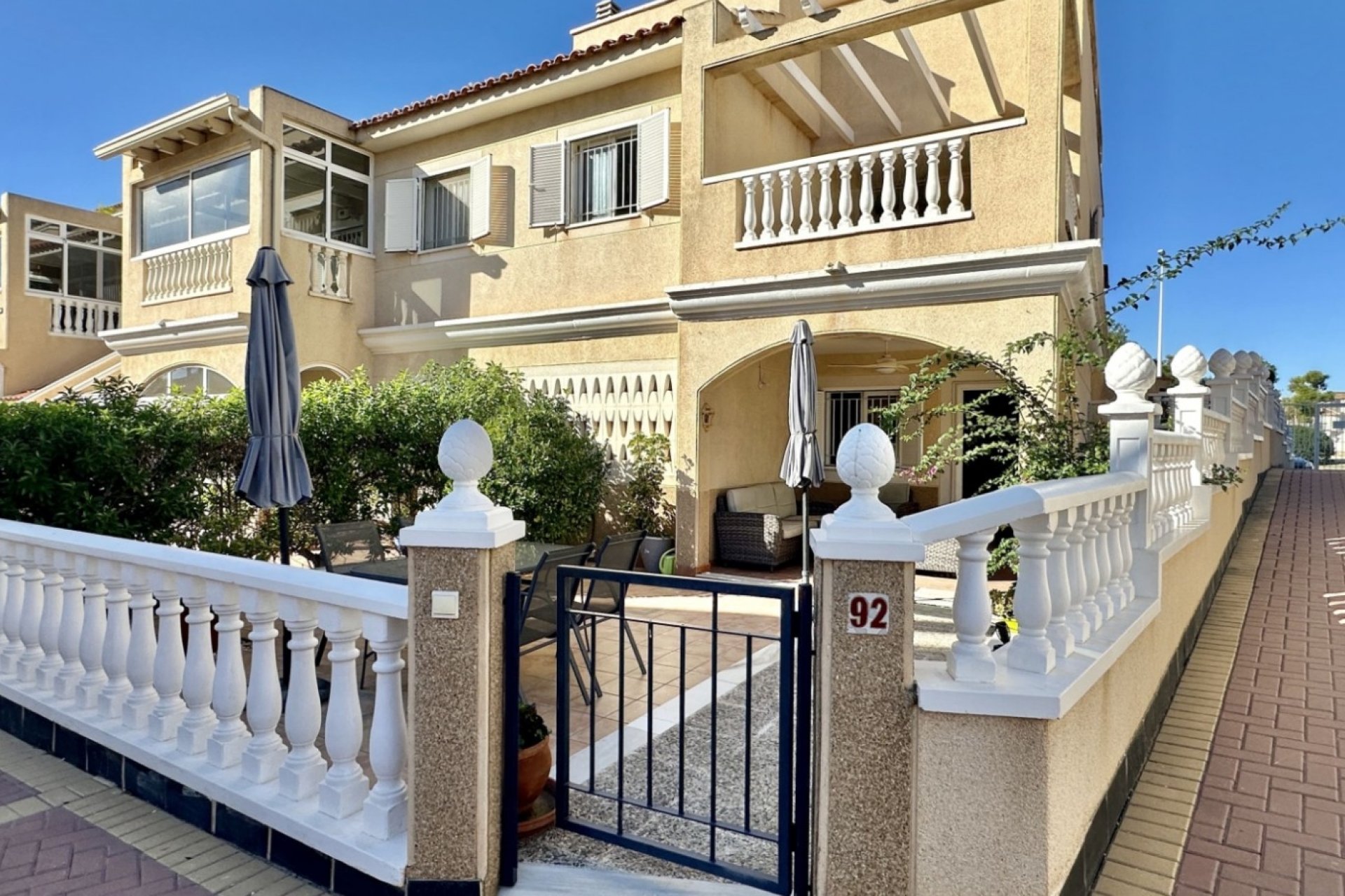 Resale - Townhouse - Orihuela Costa - Playa Flamenca