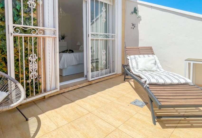 Resale - Townhouse - Orihuela Costa - Punta Prima