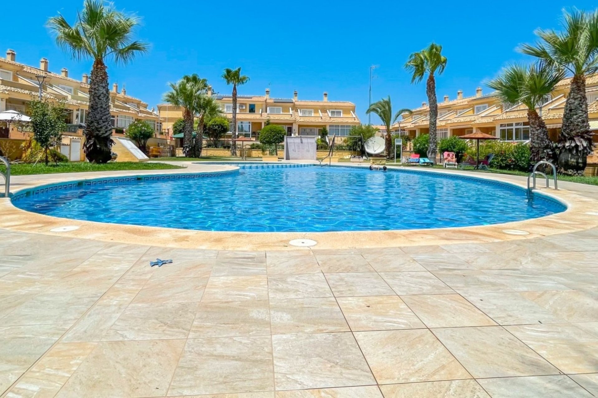 Resale - Townhouse - Orihuela Costa - Punta Prima