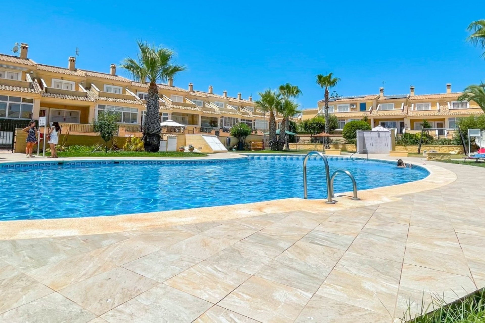 Resale - Townhouse - Orihuela Costa - Punta Prima