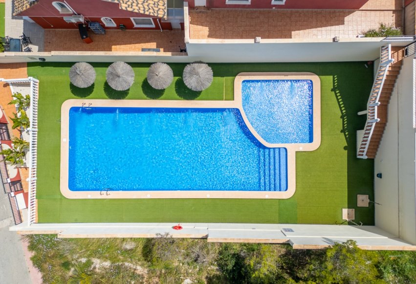 Resale - Townhouse - Orihuela Costa - Villamartín