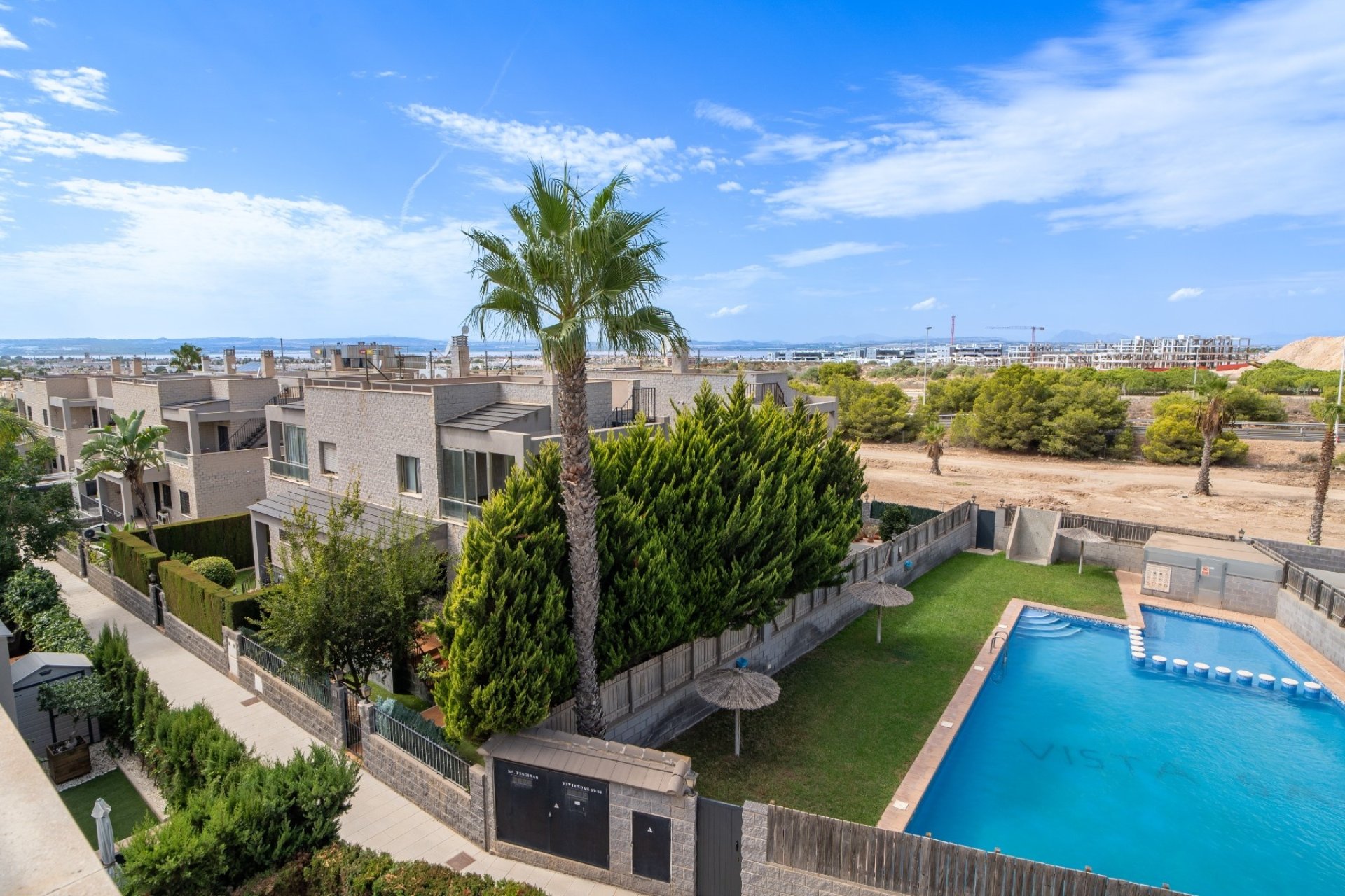 Resale - Townhouse - Torrevieja - Nueva Torrevieja - Aguas Nuevas