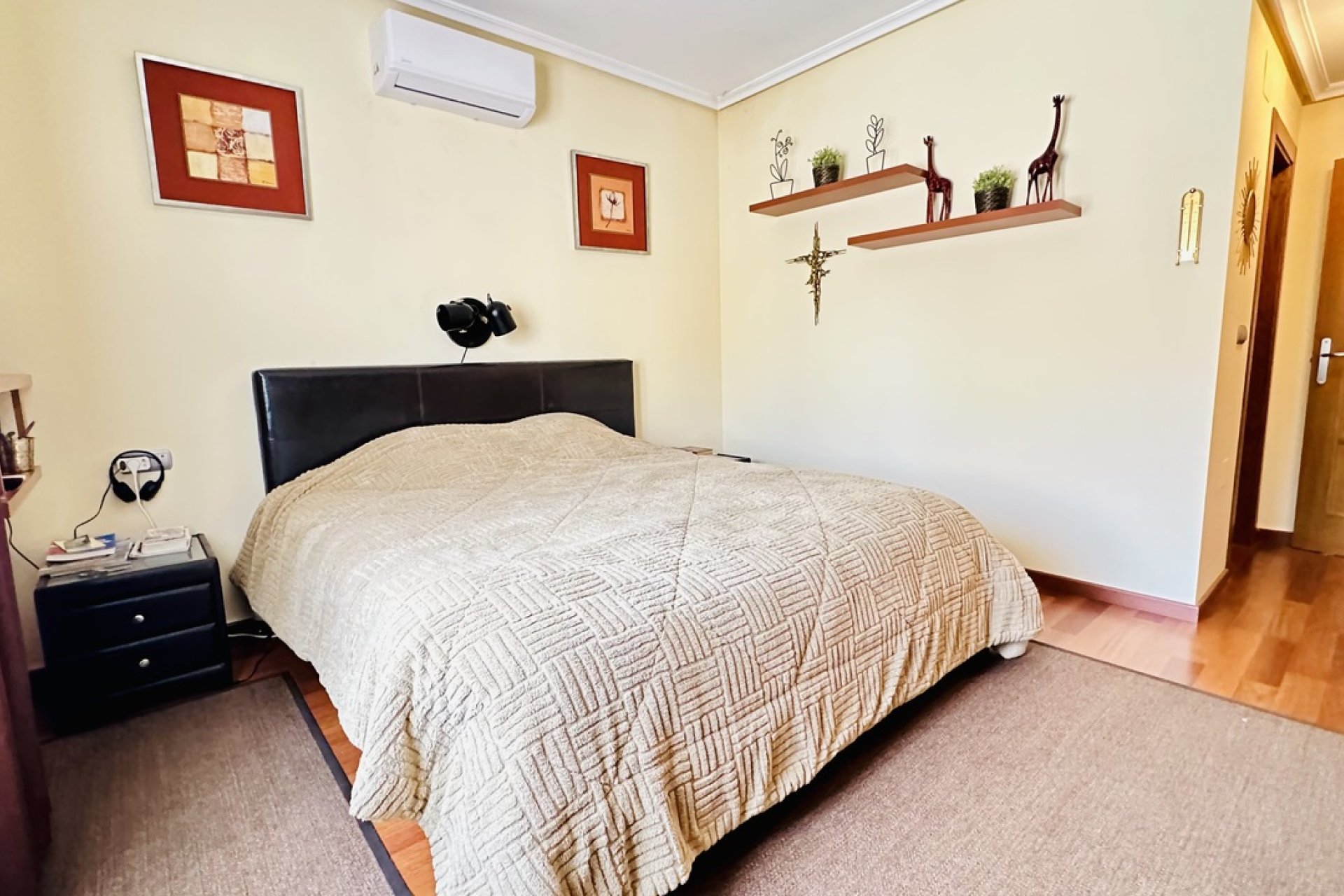 Resale - Villa - Algorfa