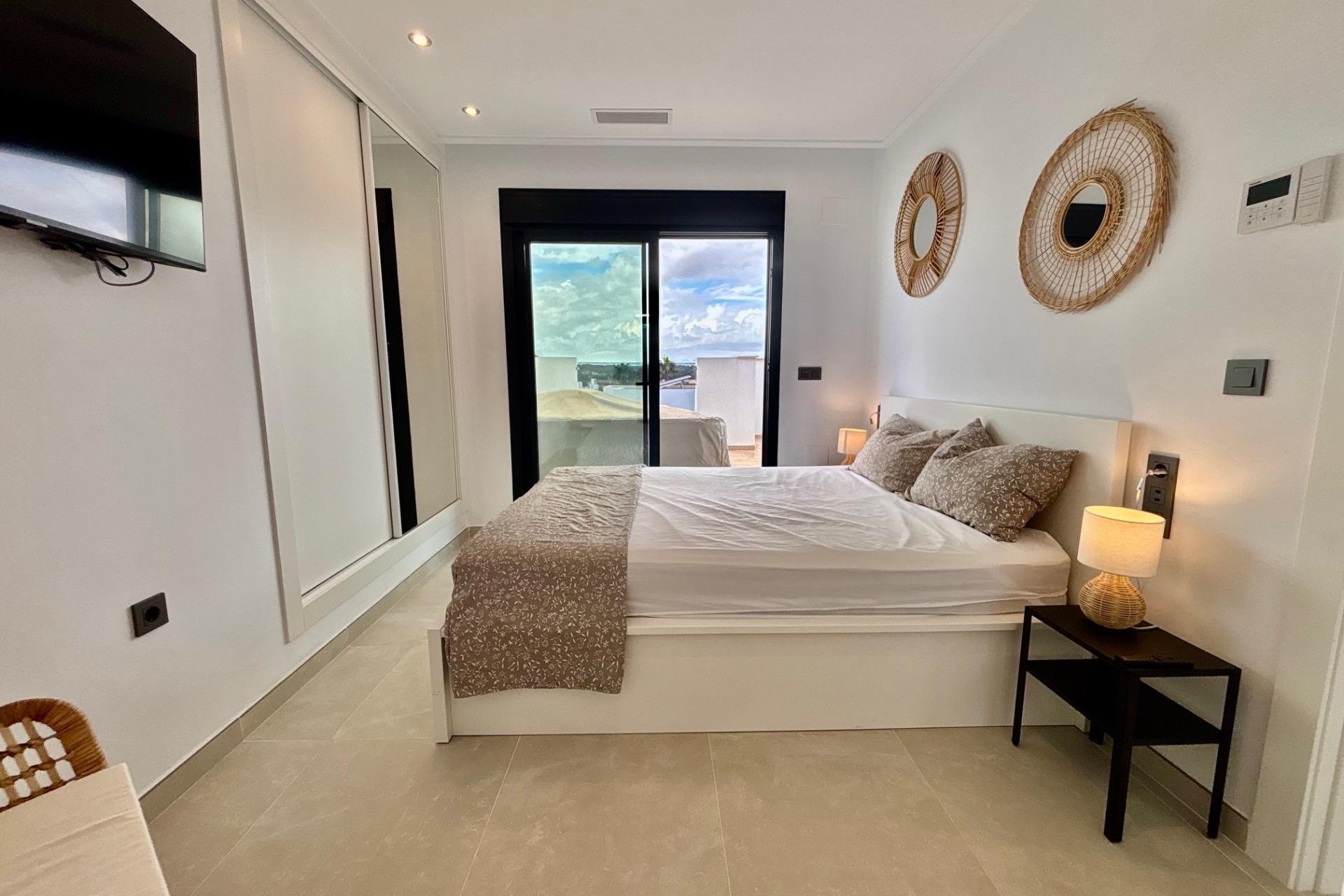 Resale - Villa - Benijofar - Pueblo 4