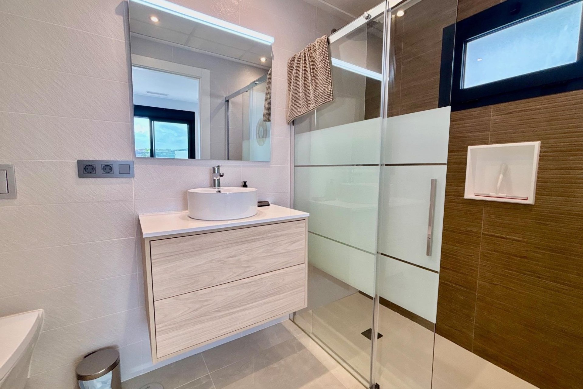 Resale - Villa - Benijofar - Pueblo 4