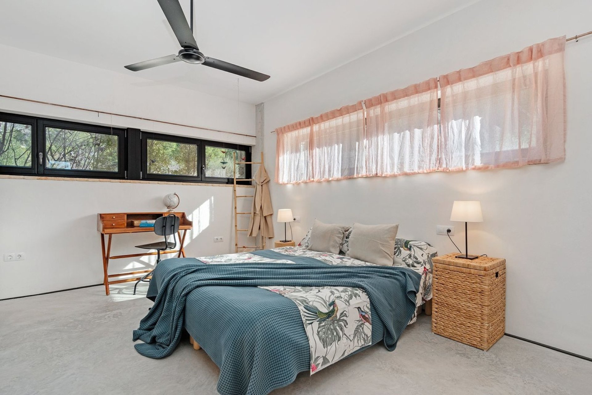 Resale - Villa - Busot